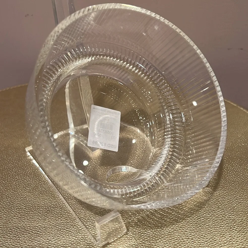 Williams Sonoma Optic Glass Nut Bowl